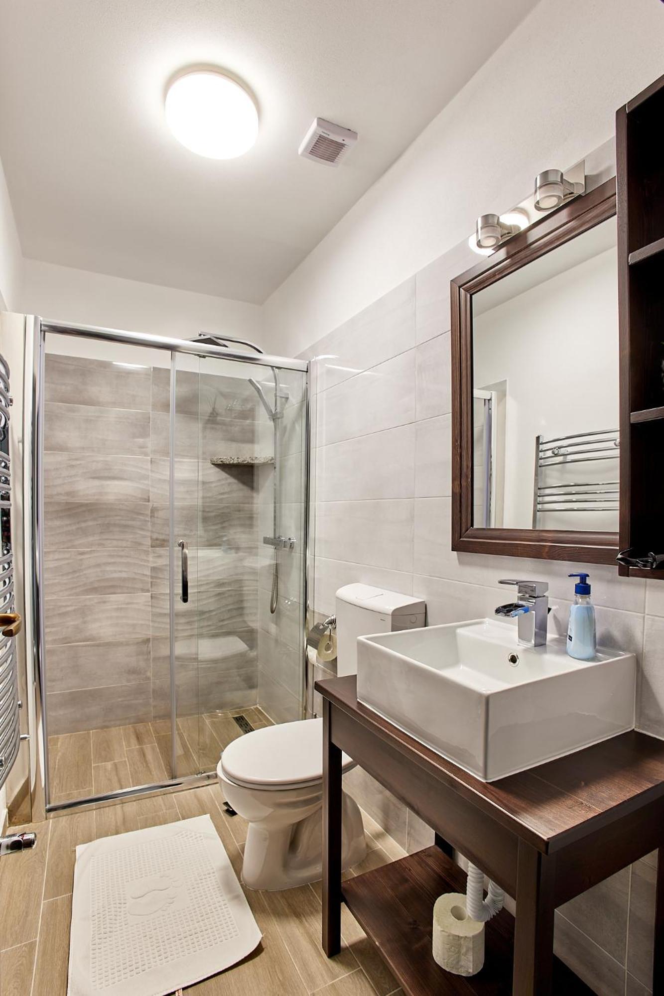 Casa Alexandru - Locul In Care Te Simti Acasa Hotel วิโชเดโจส ภายนอก รูปภาพ